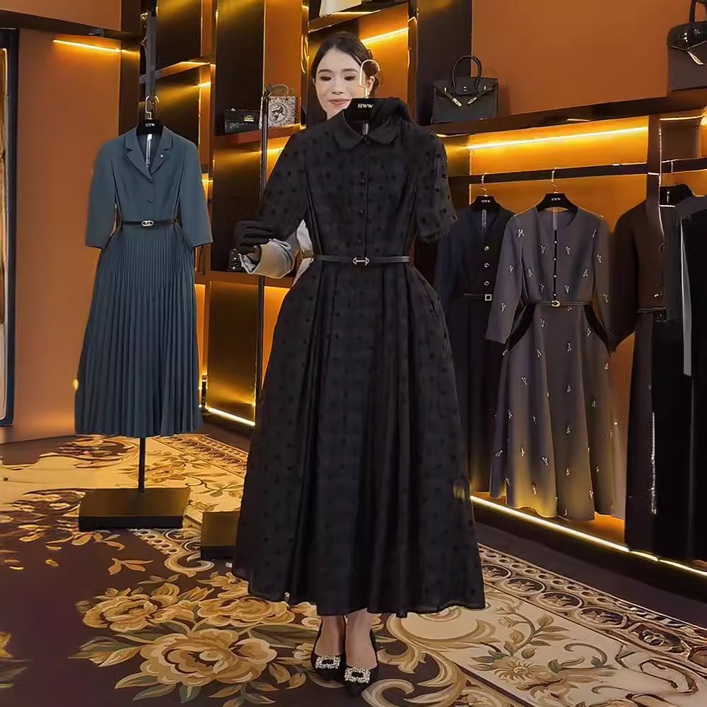 Đầm liền màu đen phong cách Chanel tay ngắn dáng suông mùa hè — Váy liền-màu đen