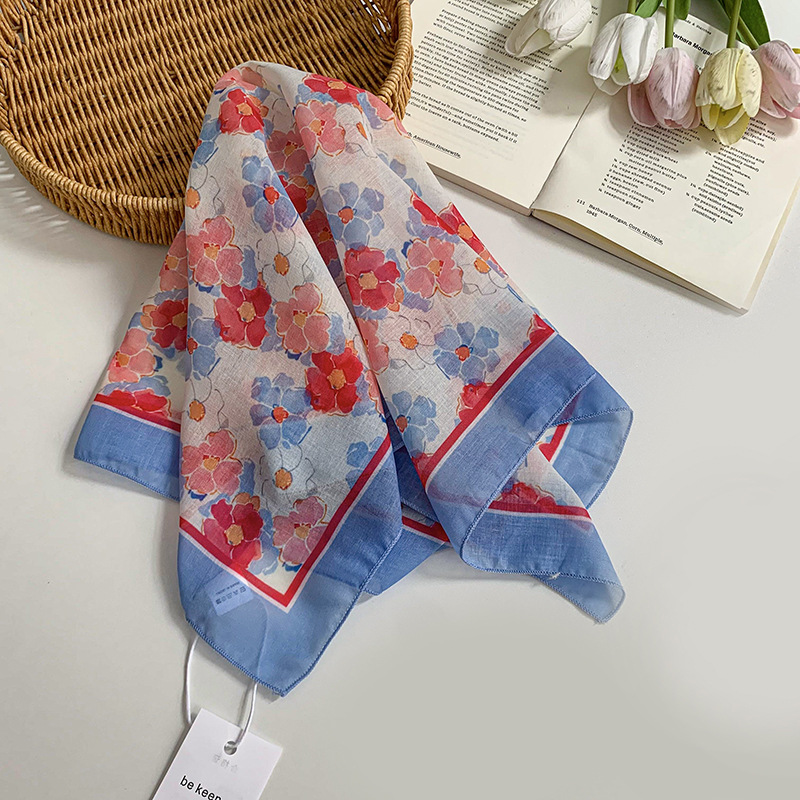 Pañuelo floral, estilo pastoral femenino de verano, nuevo estilo, bufanda fresca, bufanda de seda, bufanda cuadrada pequeña, bufanda de cuello de sentido avanzado