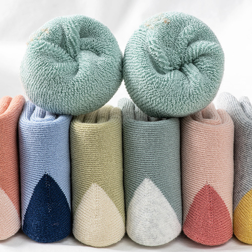 Quintuple-Tile Children's Socks, Fleece Lined, Thick and Warm Trendy Kids' Socks, Thick Cotton Breathable Odor-Preventing Warm Ribbed Socks