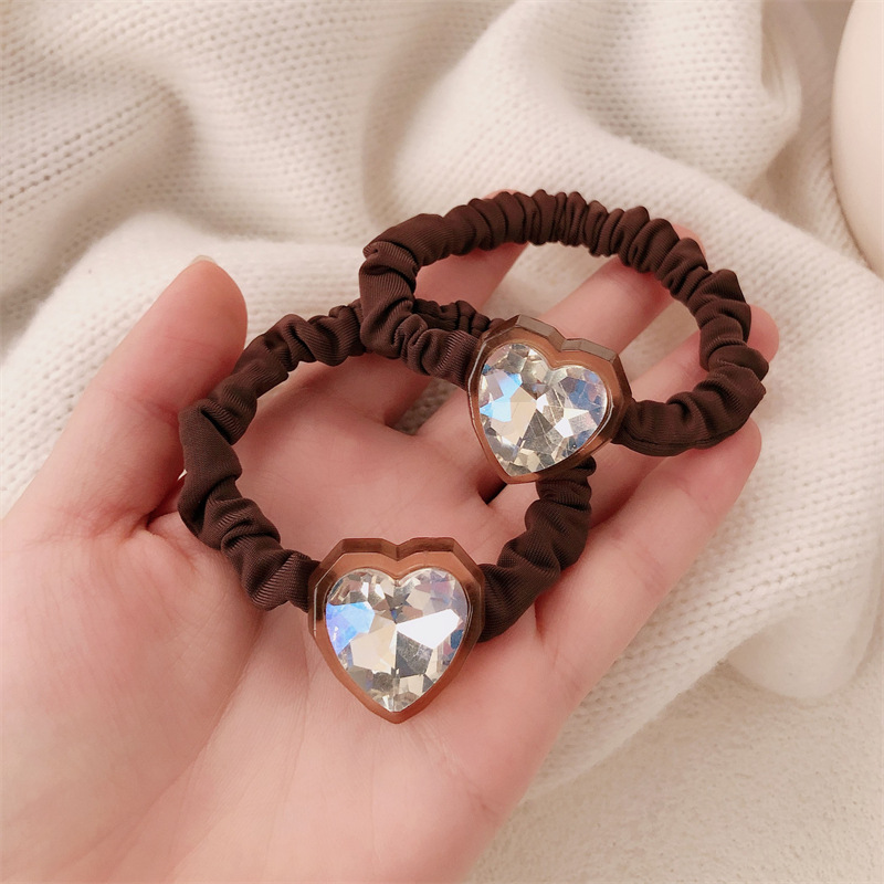 Temperamento retro cuerda de tela negra mujer amor cristal anillo de pelo intestino grueso cabeza detrás de la cuerda de cabello joyas de cabello de cola de caballo