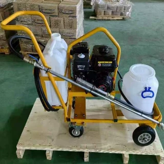 隆鑫G200乳化沥青撒布机小型手推式沥青喷涂喷洒机沥青路面撒布机