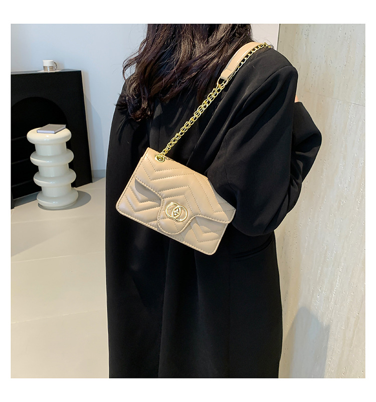 Fashion chain crossbody for women 2024 new high-end niche shoulder bag, fragrant style diamond grid small square bag_voghion.com