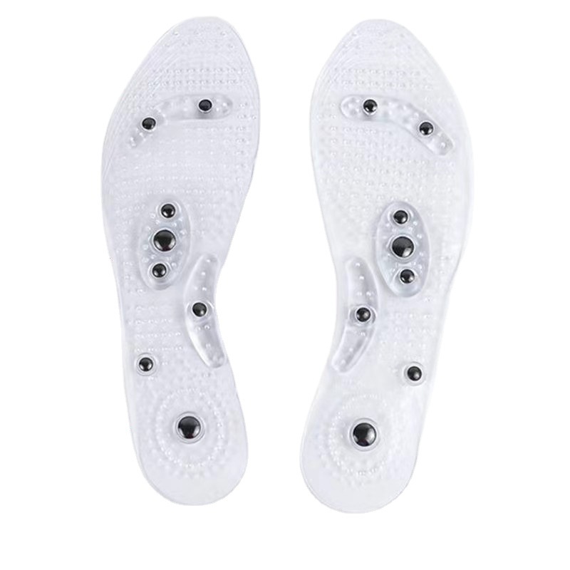 Breathable magnetic massager