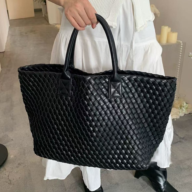 Hand-Woven Large Tote Bag For Women 2024 New Arrival High Capacity Travel Shoulder Bag Versatile Handbag - Thumbnail 4
