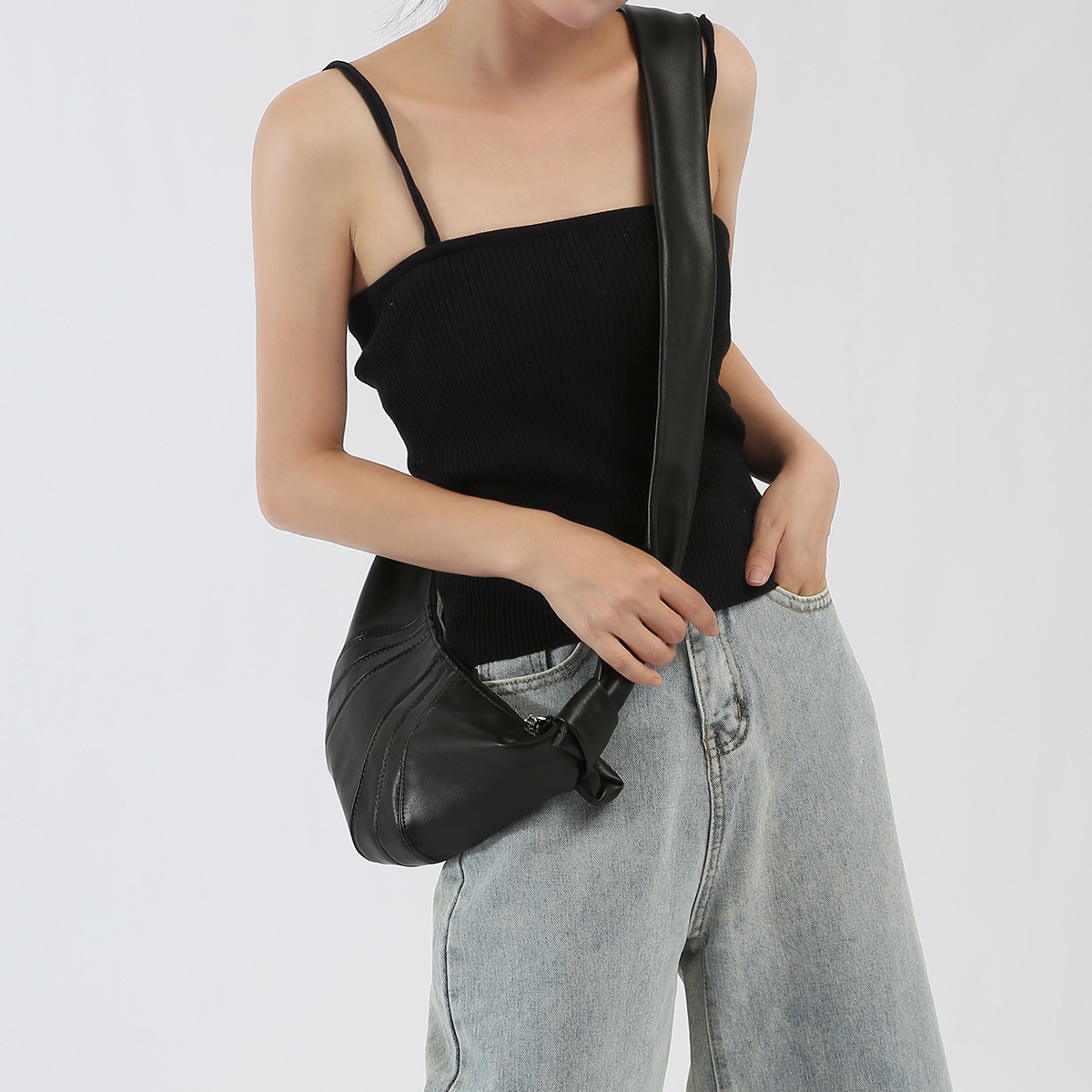 Women's Bags Niche High-end Texture Stitching French Fashion Dumpling Bag Soft Leather _voghion.com