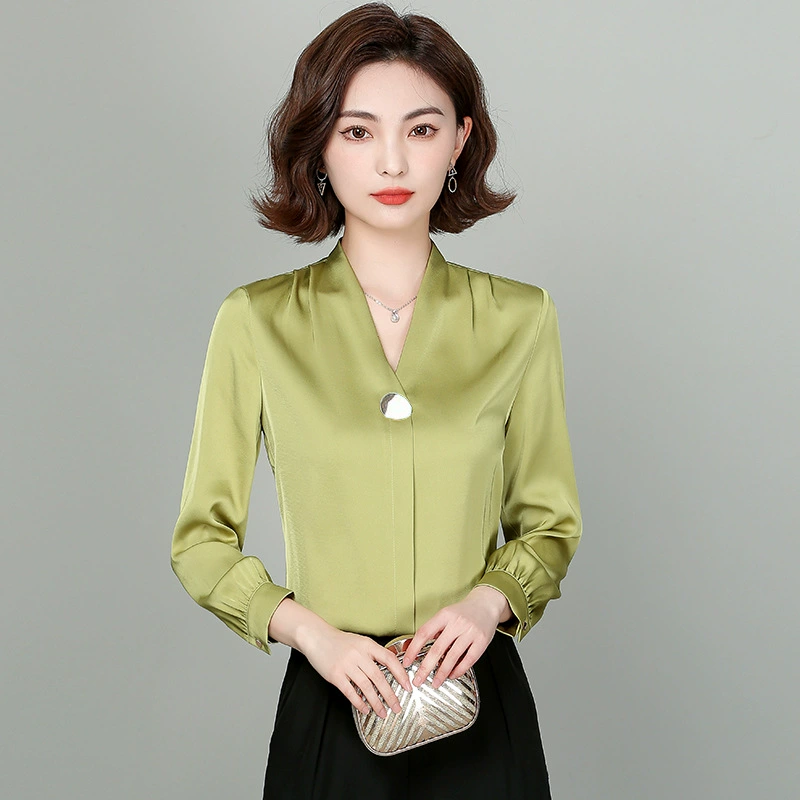 Прямые продажи с фабрики искусственного шелка 2023 Осень Новый V-образный вырез с длинным рукавом Профессиональный Темперамент Мода атласная рубашка в западном стиле мода