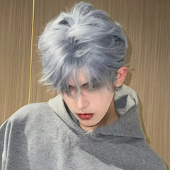 男性のかつらのショートヘアの韓国版の格好いい全頭カバーのシミュレーション人は自然でふわふわしています。