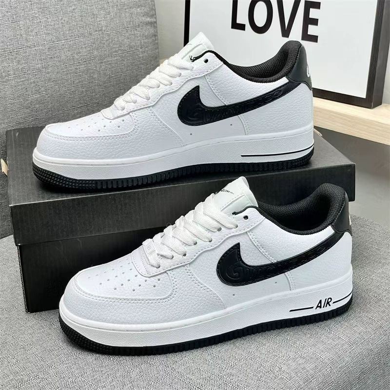 Кеды низкие (Nike Air Force 1) — флуоресцентная деталь, размеры 36–44, лёгкие 0,23 кг
