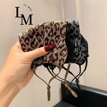 秋冬保暖口罩豹纹女高颜值护眼角显脸小加厚防风寒骑行面罩男时尚