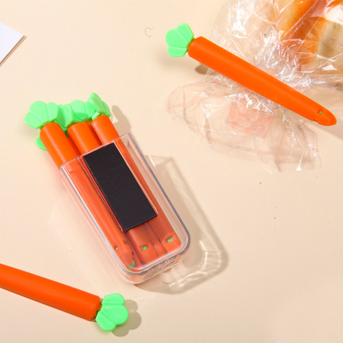 Upgraded cartoon carrot sealing clip plastic box with magnet food snacks moisture-proof sealing clip fixed with LOGO