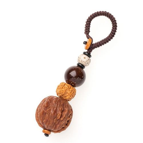Natural Wenwan Walnut Car Keychain Pendant Men's Retro Personality Creative Couple Bag Chain Pendant Gift Pendant