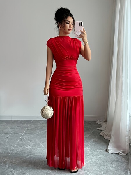 Fashionable elegant red sexy fitted brace sleevless