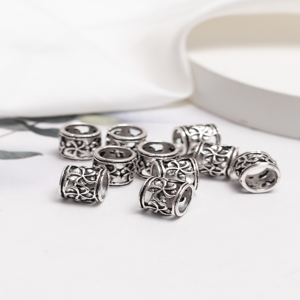 Joyería trenza sucia accesorios decorativos del anillo del pelo trenza sucia hebilla del anillo del pelo trenza oculta trenza sucia flor hueca accesorios para el cabello flor decorativa