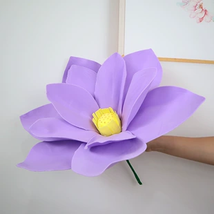 Крупные искусственные лотосы и кувшинки декор