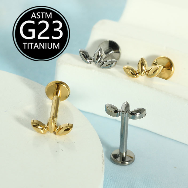 16G labret stud size and finish detail