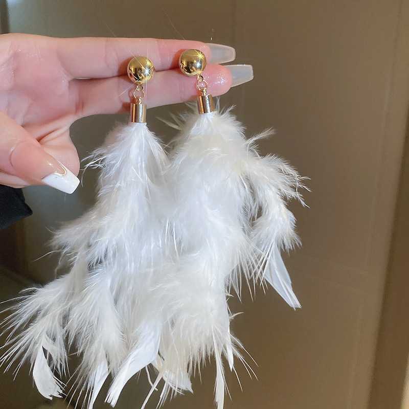Pendientes de perlas de aceite con goteo de aguja de plata Pendientes de todo fósforo de moda, lujo ligero, joyería retro de alta gama al por mayor, fabricante de Yiwu