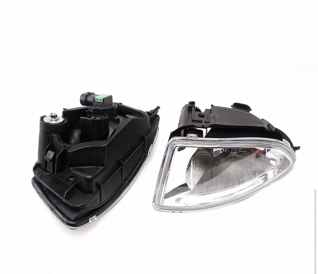 Car Front Bumper Lights Suitable for Toyota Civic Honda Civic 2/4Dr 04 05 Fog Lights Driving Lights