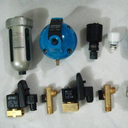 英国多明尼克过滤器内置排水器 SP-60864