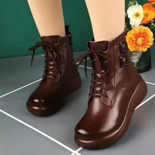 2025年冬季新款复古短筒靴女加绒加厚中老年妈妈靴松糕厚底马丁靴