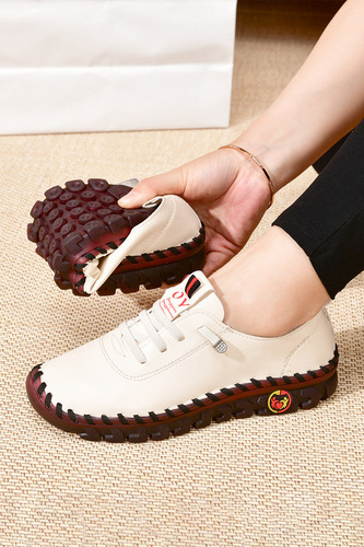 Cross-border Amazon hand-stitched women's shoes tendon soft sole mother's shoes autumn and winter flat shoes casual shoes