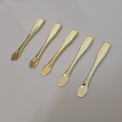 PP cosmetic refill spoons, cream scoops, electroplated face cream spoons, plastic electroplated spoons, and luxury cream scooping tools