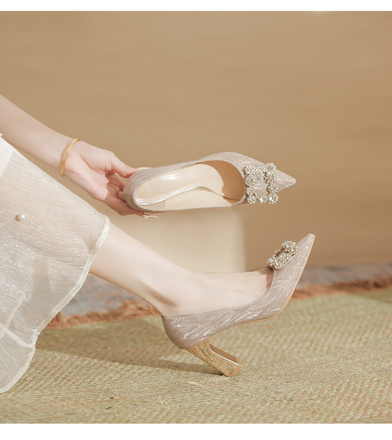 V_12.jpg