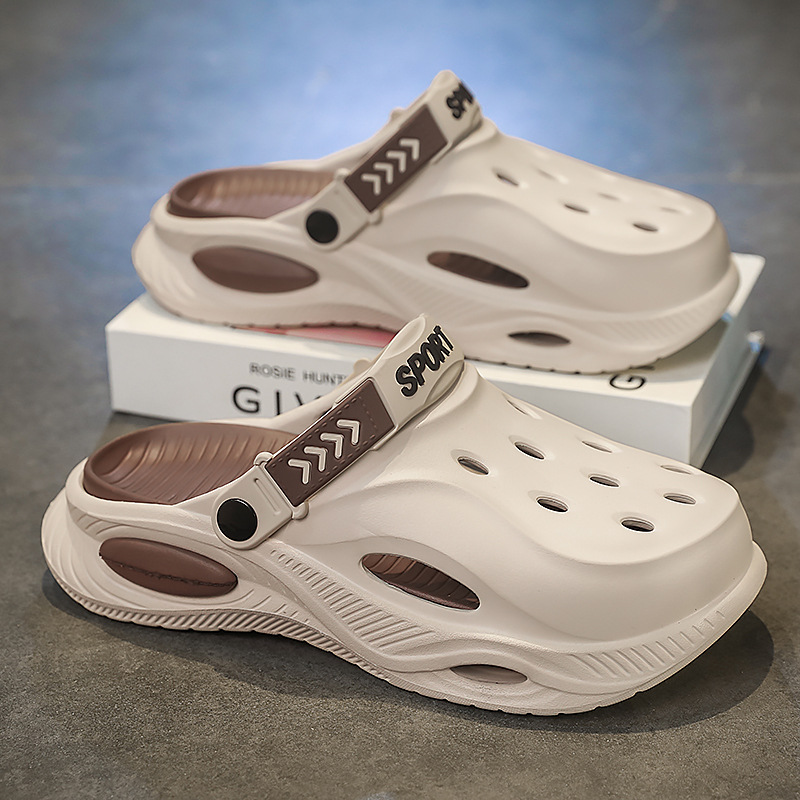 Zapatos de hombre 2025 verano nuevo estilo de los hombres zapatos con agujeros de boutique de dos desgaste fondo grueso al aire libre arena resistente al desgaste sandalias y zapatillas Baotou