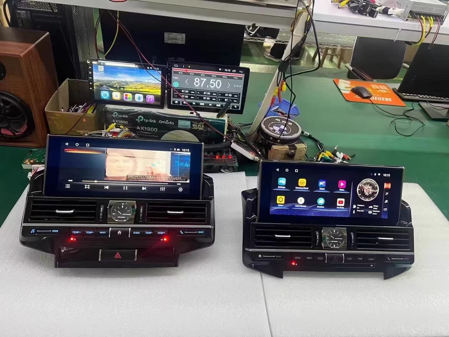 Toyota Land Cruiser Lc300/Lc200/Lc7 Central Control Display Large Screen 360 Panoramic Navigation All-In-One Unit Modification