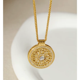 项链;耳钉;耳扣