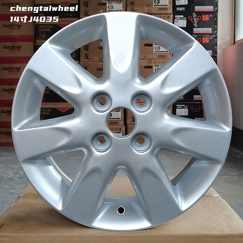 14 inch 15 inch 16 inch is suitable for classic Xuanyi sunshine Li Wei Li Da Qi Chen Blue Bird Marchi NV200 wheel hub