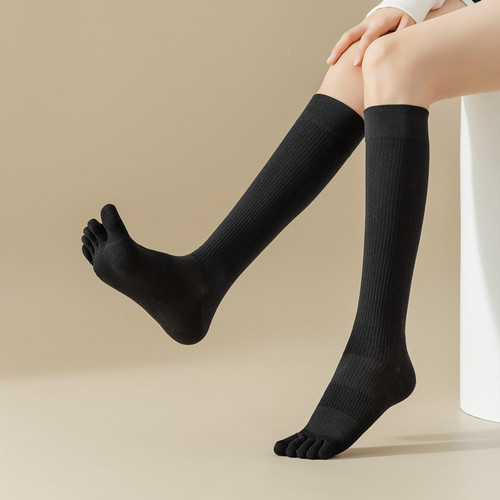Five-finger socks for women in spring and autumn, knee-length sports solid color pressure calf socks, personalized split-toe non-slip high stockings cotton