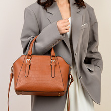 2025�¿��{�~ʯ�^�y�r��ܛƤ�������|�Ћ���������Ů����μ��