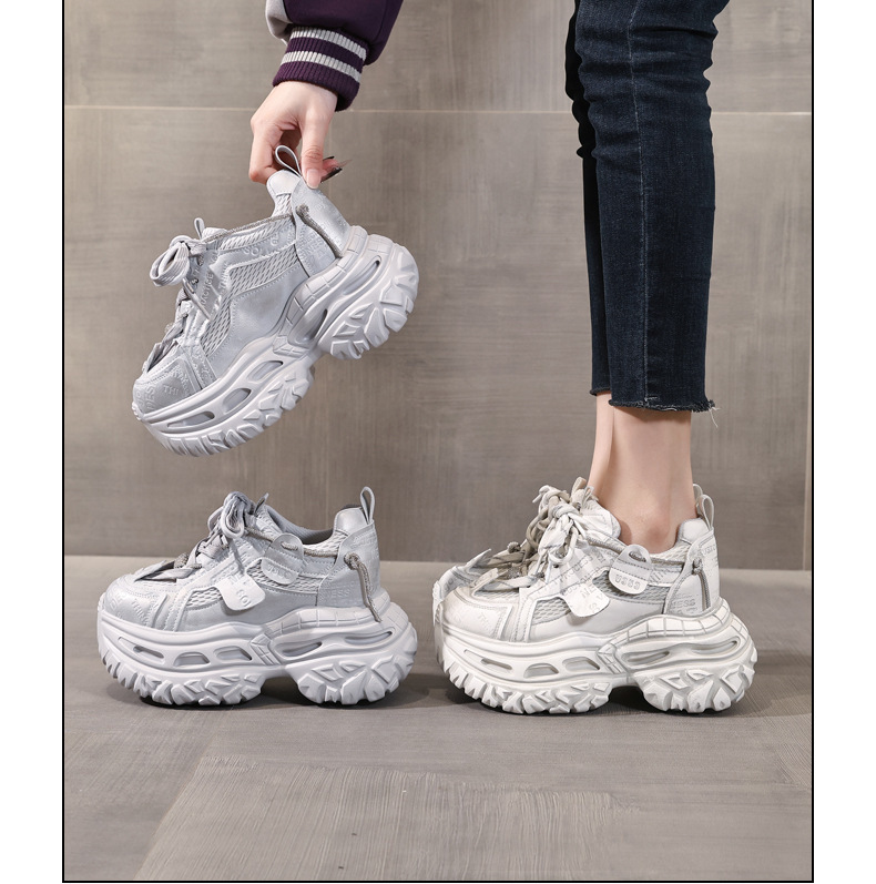 Giày sneaker nữ đế dày tăng chiều cao 9 cm phong cách dad sneaker — Tro thô chi tiết 17
