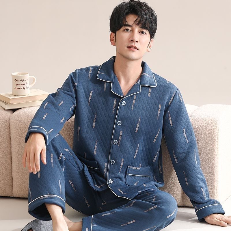 Pajamas de algodón para hombres en invierno engrosado de tamaño grande aire caliente algodón intercalado conjunto de ropa para el hogar