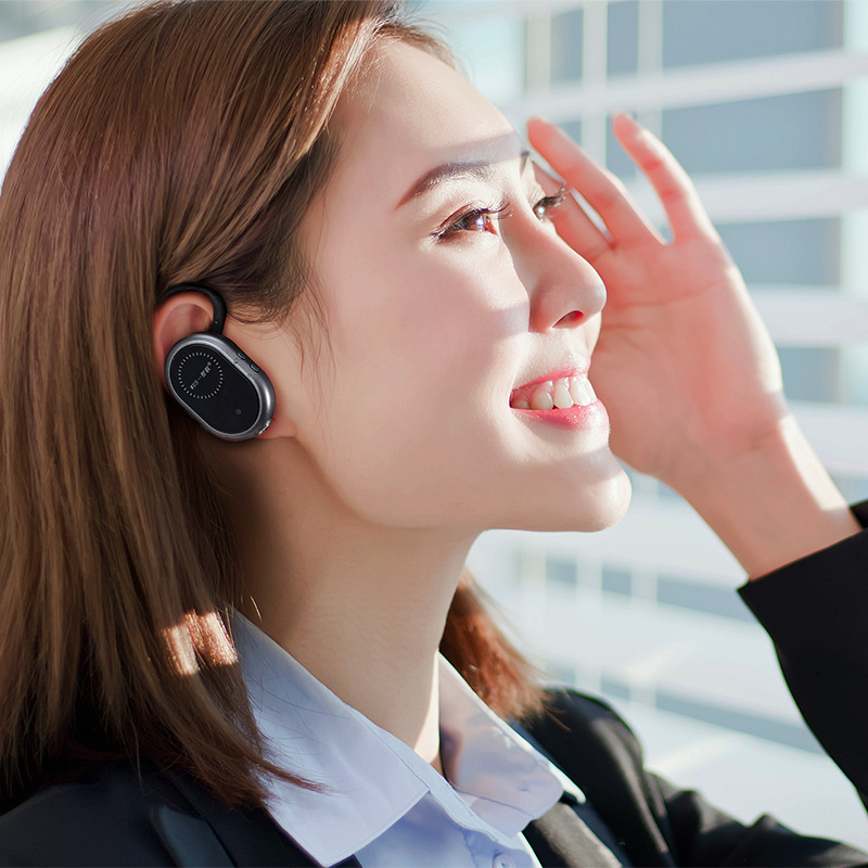 ���������ʽ���߽�����һ�Զ�����ι۽Ӵ����������豸����ֱ��