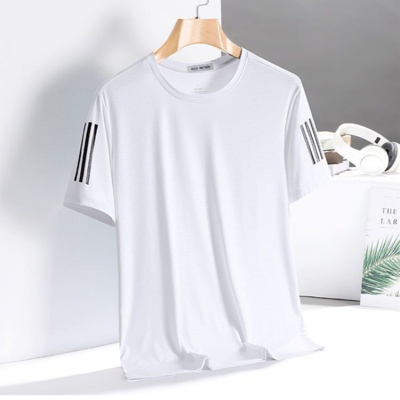 夏の男性の氷糸半袖tシャツ男性のゆるい丸首半袖tシャツの大きいサイズはシンプルで、速乾性の上着に合わせています。|undefined