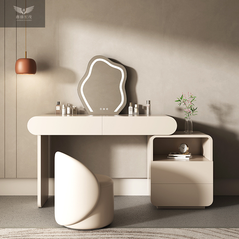 Simple y moderno lujo ligero armario de almacenamiento de la mesa de maquillaje en el dormitorio pequeño tipo de casa mesa de maquillaje de la mesa de maquillaje retráctil
