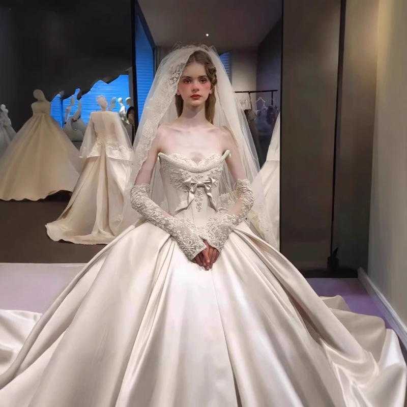 Girly Annie Satin Wedding Dress Bride New Slimming Tube Top Ceremony Main Yarn High-end Luxury High-end Texture Trailing Girly Annie Satin Wedding Dress Bride New Slimming Tube Top Ceremony Main Yarn High-end Luxury High-end Texture Trailing
