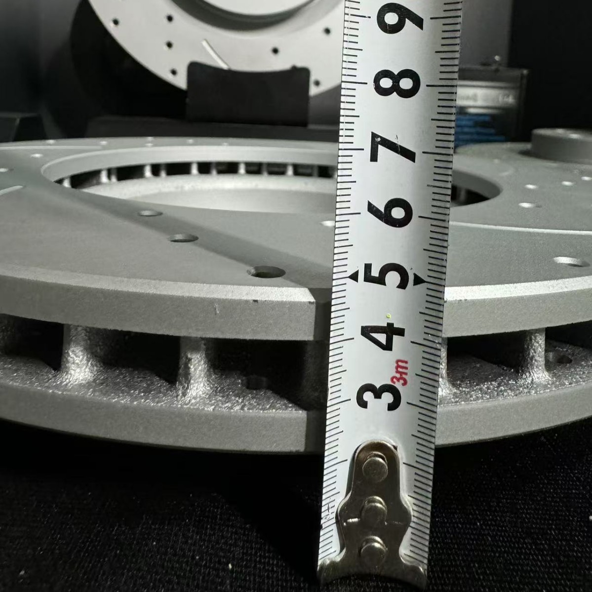 Suitable for Lynk & Co Lynk 01, Lynk 02, Lynk 03, Lynk 05 front brake disc 31665446