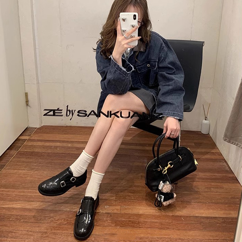 El mismo tono moderno de Su Yinyin ~ Zapatos Lefu transpirables de tacón grueso con hebilla doble tallada, zapatos individuales de mujer, zapatos pequeños