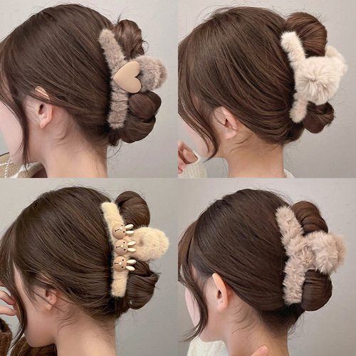 Fuzzy Clip for Autumn and Winter, Large Hair Clip with Fuzzy Hair, Rear Hair Clip, Fuzzy Hairpin, Brown, Korean Shark Hair Clip, Head Accessory, Wholesale