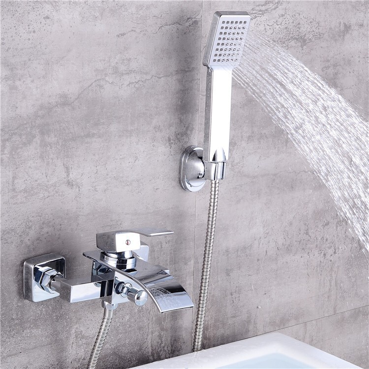 Manufacturers cross-border triple default three-gear ebay mixing faucet foreign trade electroplating bathtub faucet
