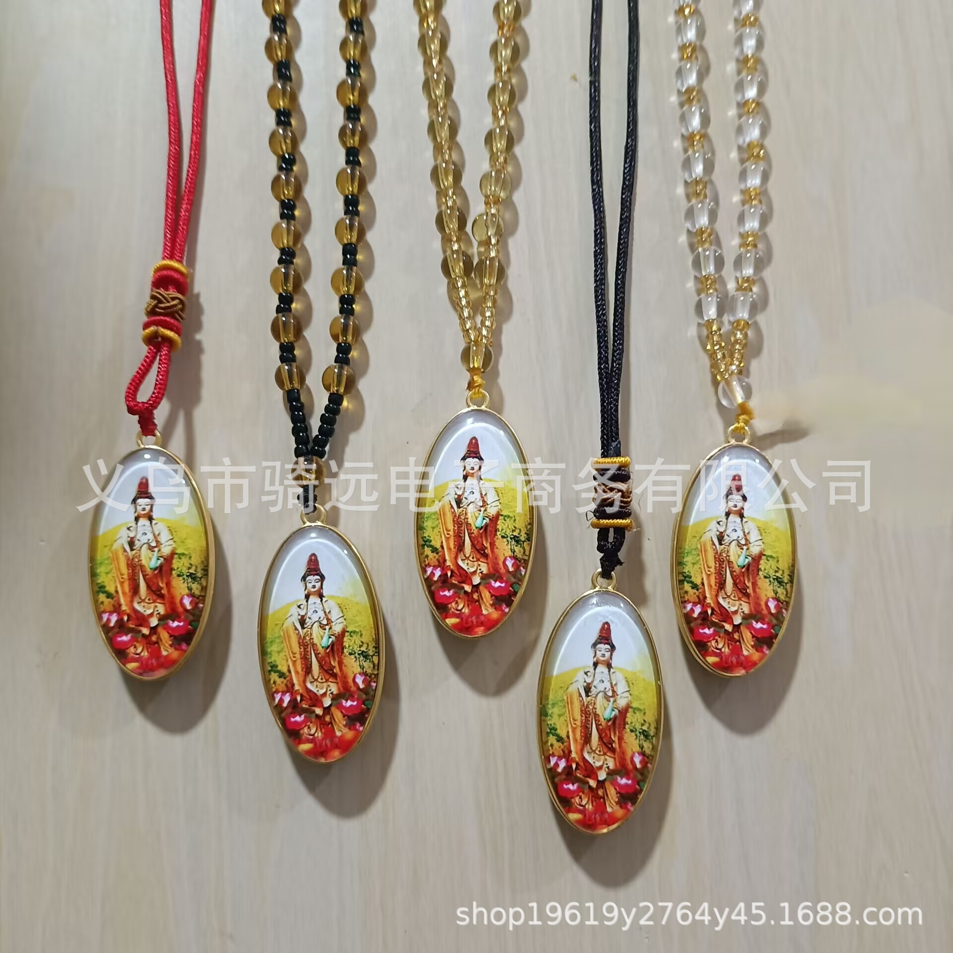New Product: Buddha Statue Great Compassion Guanyin Pendant, Tai Chi Great Compassion Mantra Necklace for Men and Women, Sweater Chain, Hanging Rope, Oval, Auspicious
