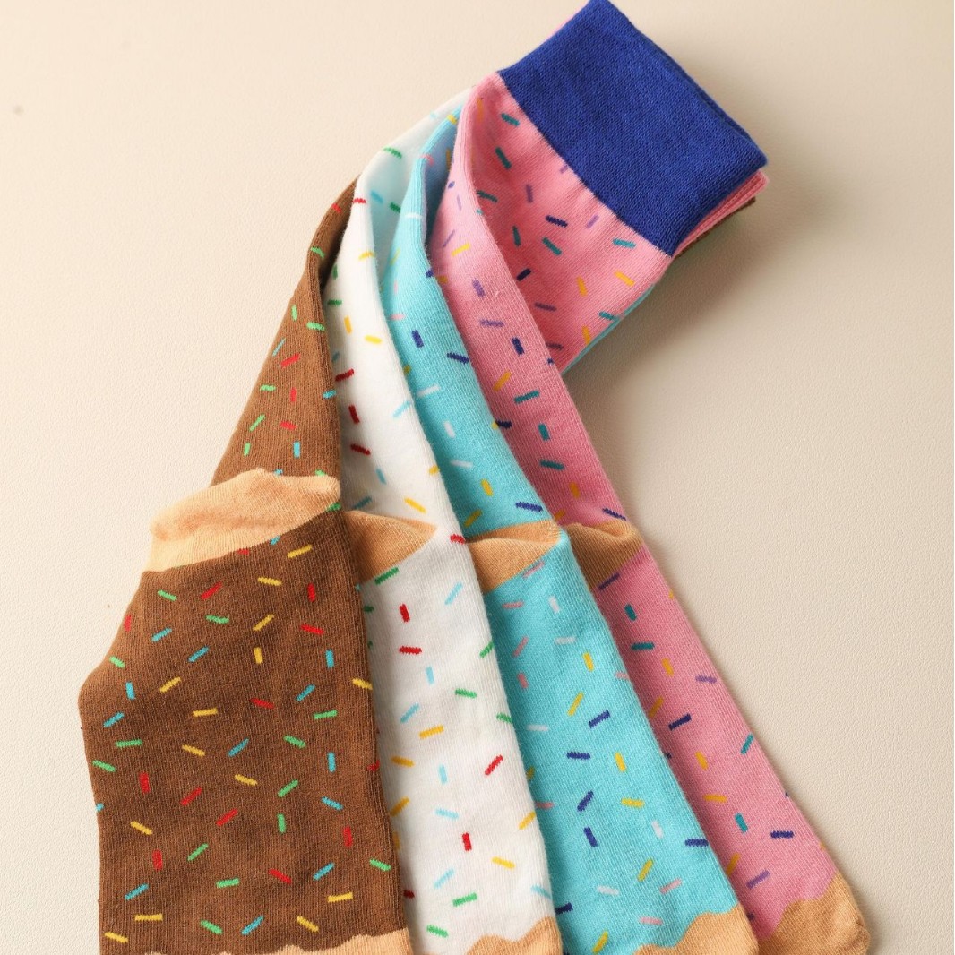 Calcetines de moda, forma de rosquilla, calcetines de tubo de color de contraste de dopamina, estilo creativo, lindos y divertidos calcetines de algodón de color, mujeres image 4