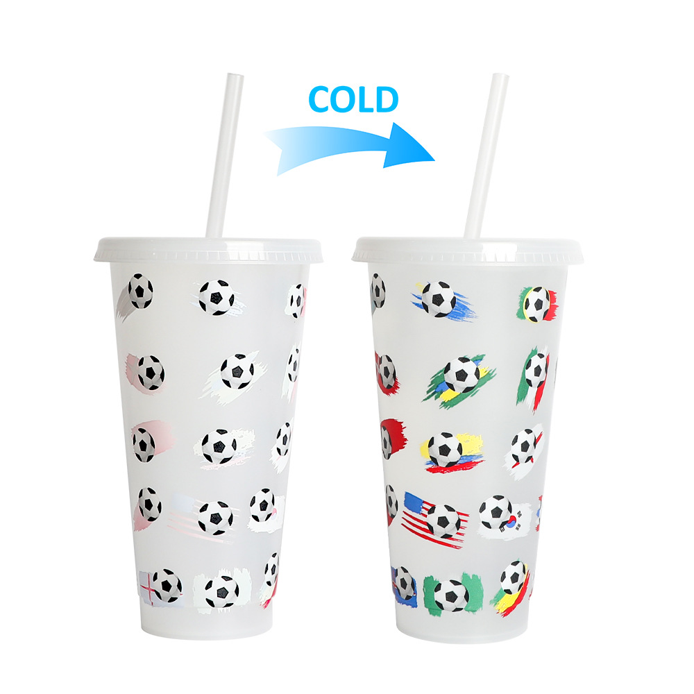 Spot transfronterizo de 710ml taza de plástico de color frío de gran capacidad PP taza de té con leche bebida fría con taza de paja con fábrica de inspección NBCU
