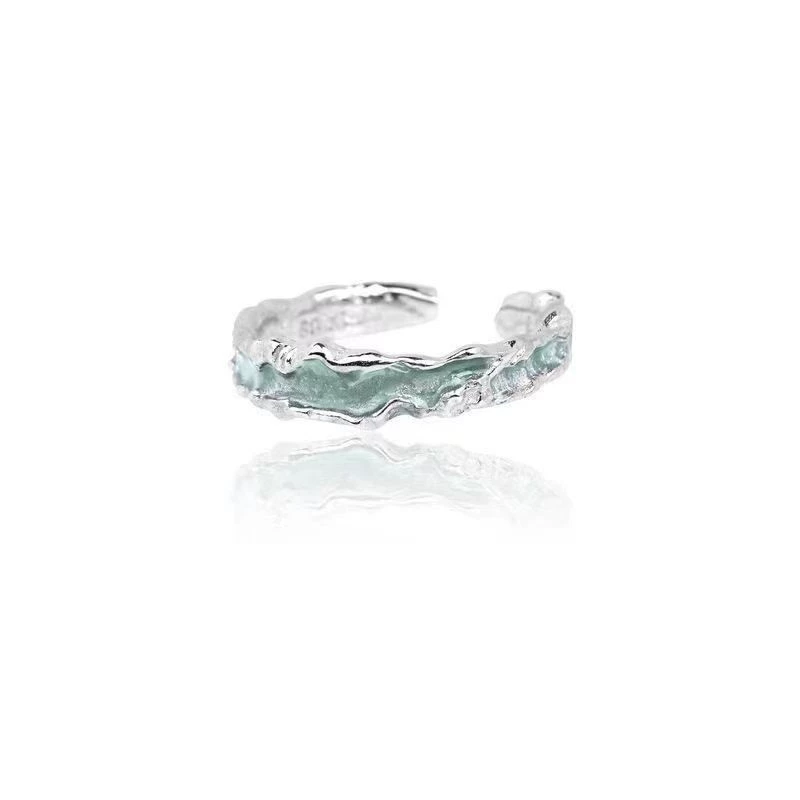 Floral Accent Ring, Small Elegant Design, Lightweight Decorative Accessory
