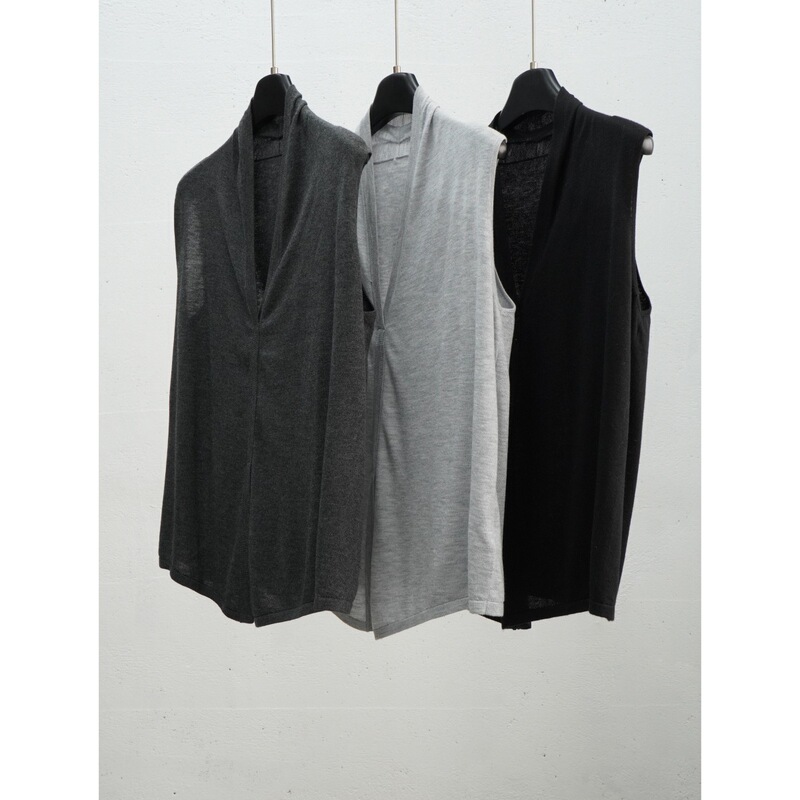 Chic High-End Sleeveless Retro Deep V Neck Wool Vest Pleated Thin Knitted Autumn and Winter Loose and Versatile Normcore Chic High-End Sleeveless Retro Deep V Neck Wool Vest Pleated Thin Knitted Autumn and Winter Loose and Versatile Normcore