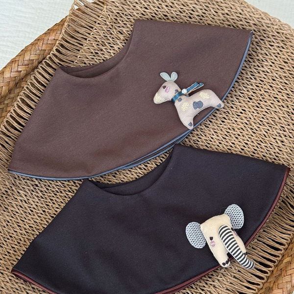 Brand children's eating bib