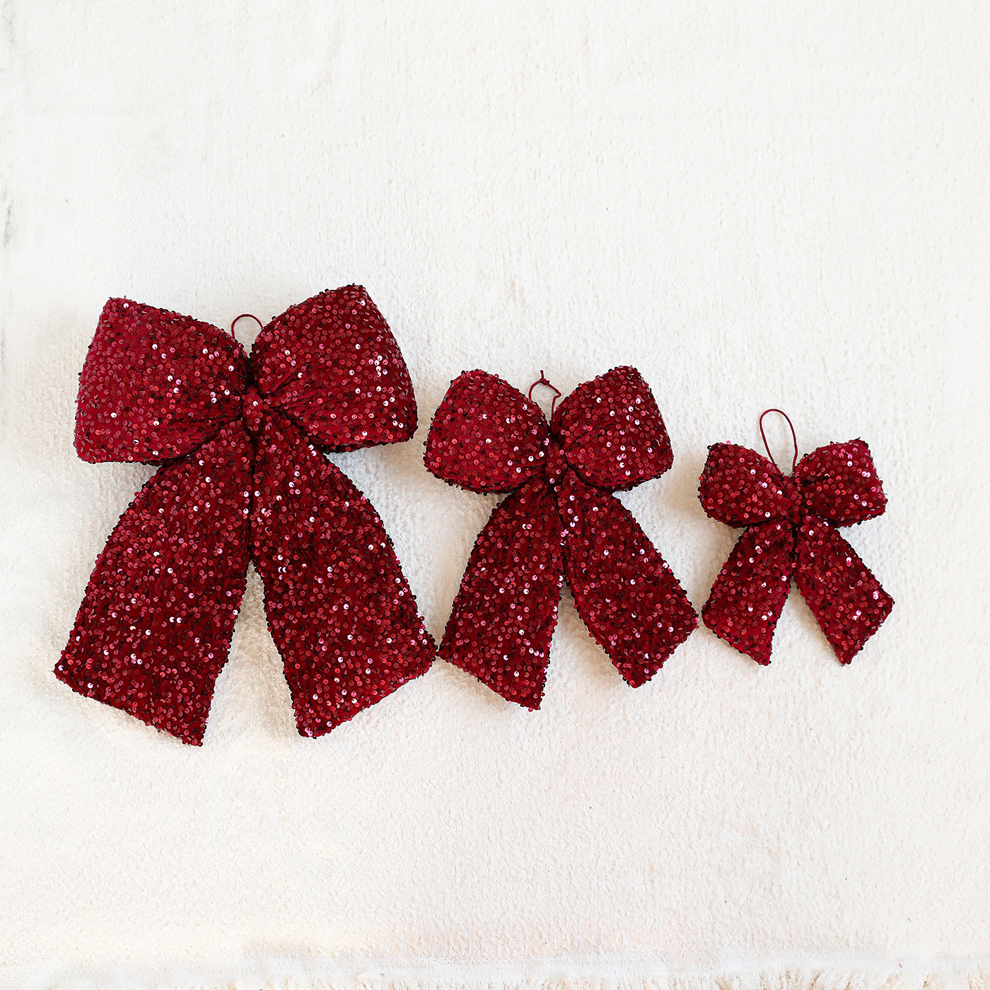 Vin de tela transfronteriza mariposa de Navidad roja sequinilla de brillo de alto nivel colgante de árbol de Navidad accesorios de decoración