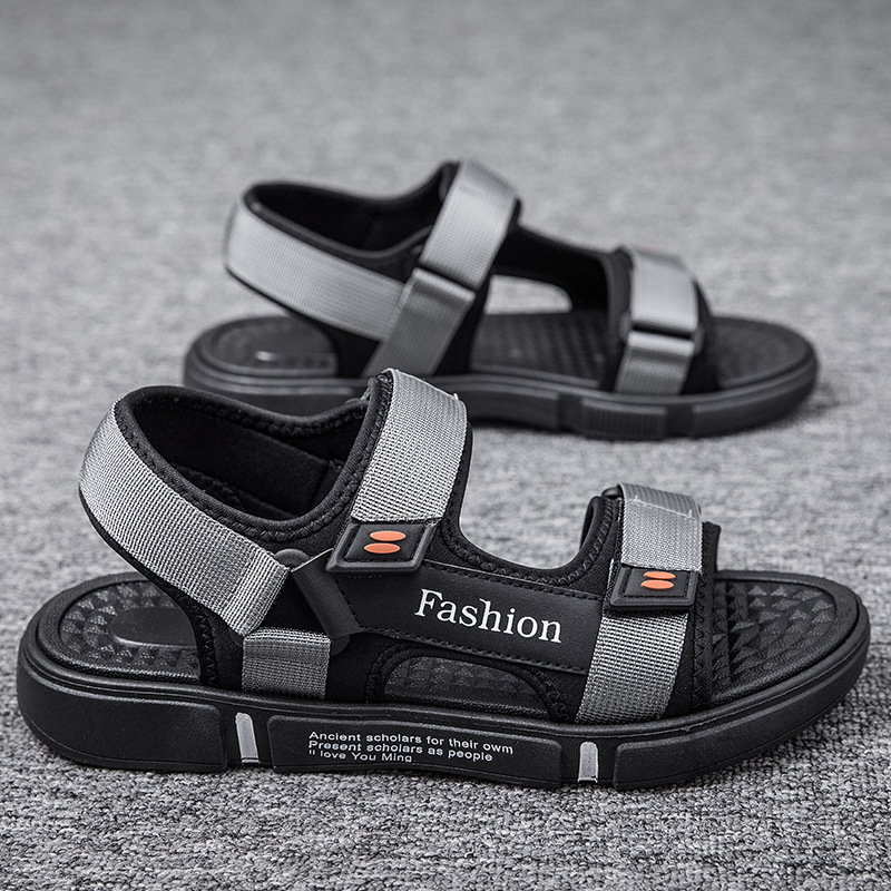 Cross-Border Exclusive for 2022 Summer New Korean Style Casual Trendy Personalized Men's Beach Sandals Factory Wholesale